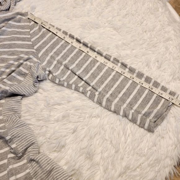 Beach Break gray and white nautical hooded swim cover up - Picture 5 of 6